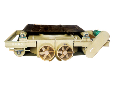 RCDC、RCDF-T系列超強(qiáng)冷風(fēng)自卸式電磁除鐵器